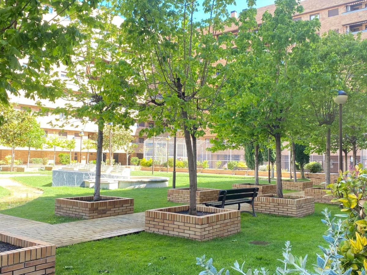 Апартаменты Aires De Toledo-Parque Warner Y Madrid En Familia Экстерьер фото