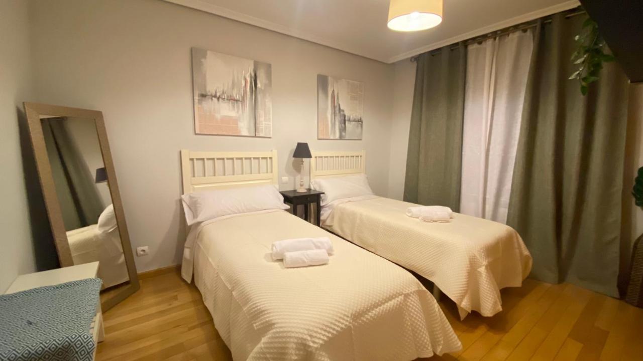 Апартаменты Aires De Toledo-Parque Warner Y Madrid En Familia Экстерьер фото